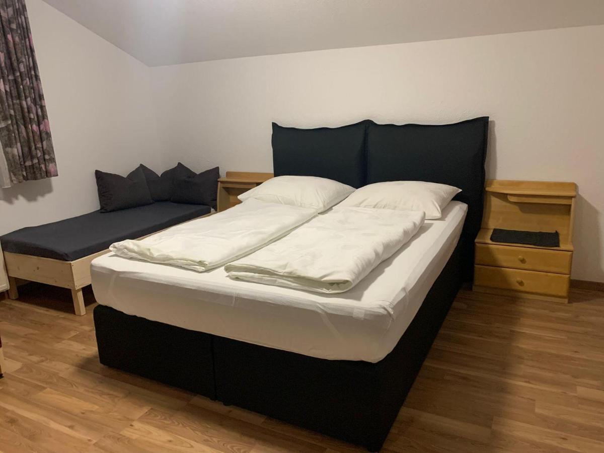 Haus Angelika Lägenhet Innerbraz Exteriör bild